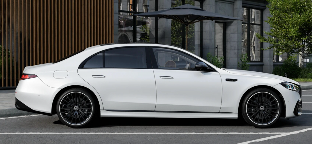 Mercedes-Benz S 450 d 4MATIC Long "140y Launch Edition" | MANUFAKTUR Opalite White Magno | First Class Rear | MBUX Superscreen