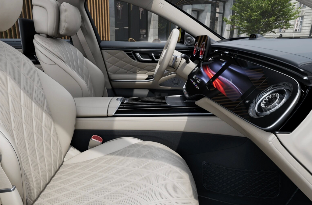 Mercedes-Benz S 450 d 4MATIC Long "140y Launch Edition" | MANUFAKTUR Opalite White Magno | First Class Rear | MBUX Superscreen
