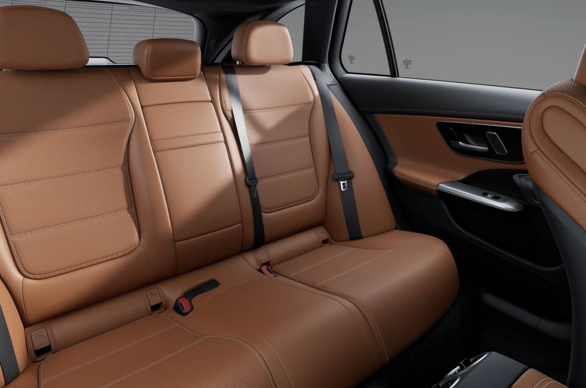 Mercedes-Benz C 250 d 4MATIC Kombi | AMG | Night | Panorama | DIGITAL LIGHT | Burmester 3D | 19" AMG